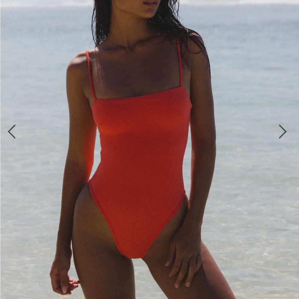 Gooseberry one piece